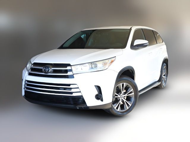 2018 Toyota Highlander LE