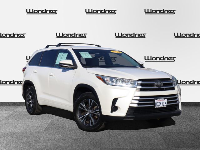 2018 Toyota Highlander LE