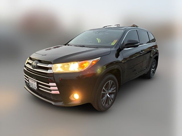 2018 Toyota Highlander 