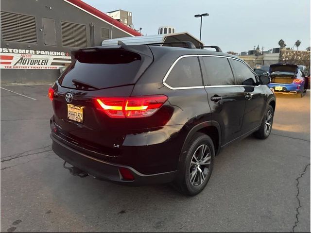 2018 Toyota Highlander 