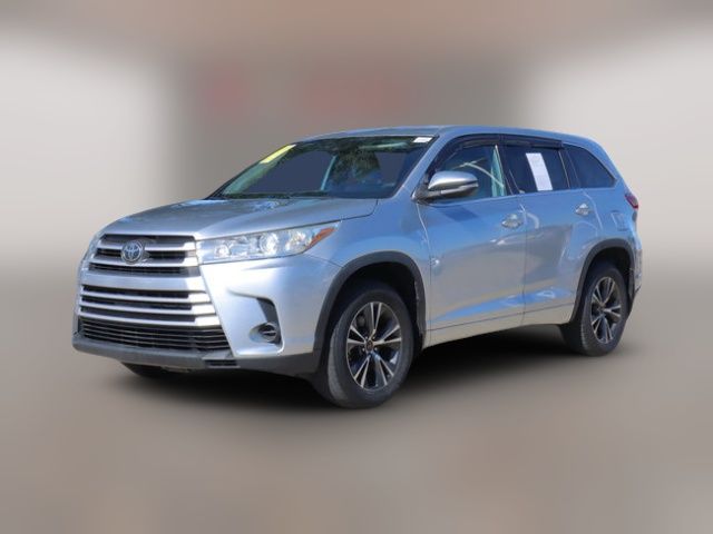 2018 Toyota Highlander LE