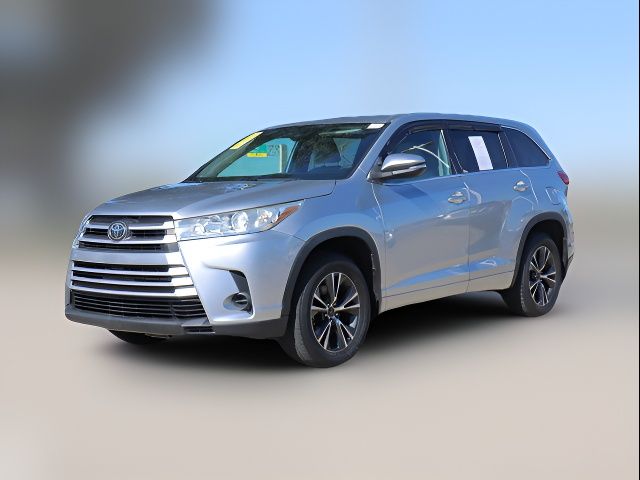 2018 Toyota Highlander LE