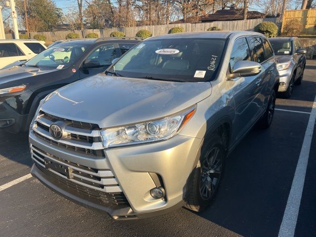 2018 Toyota Highlander 