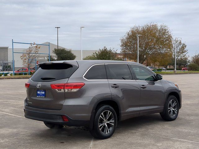 2018 Toyota Highlander LE