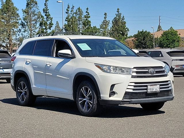 2018 Toyota Highlander 