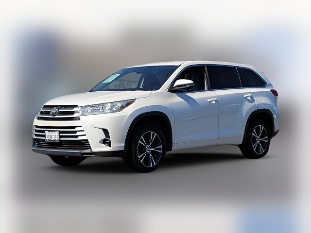 2018 Toyota Highlander 