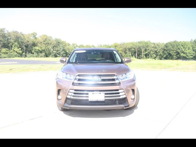 2018 Toyota Highlander 