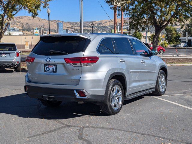 2018 Toyota Highlander 