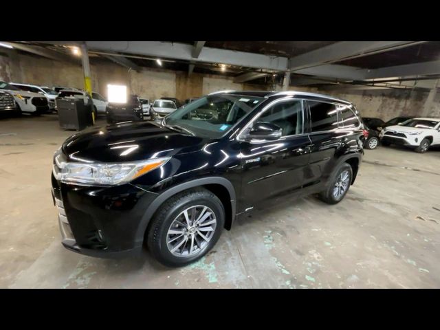 2018 Toyota Highlander Hybrid XLE