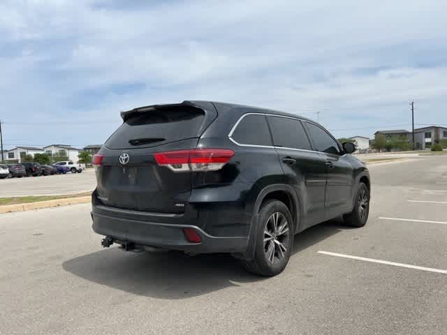 2018 Toyota Highlander LE