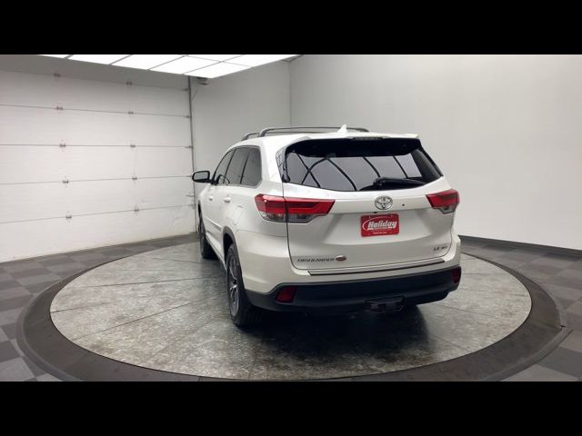 2018 Toyota Highlander LE