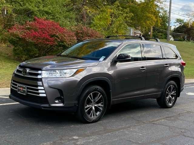 2018 Toyota Highlander LE