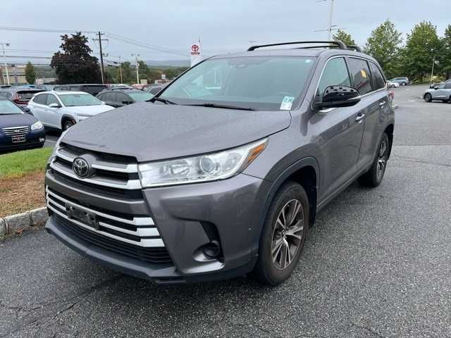 2018 Toyota Highlander LE