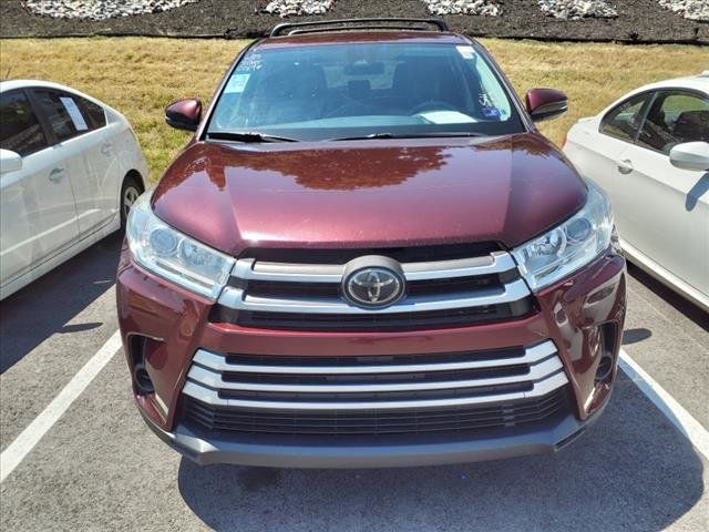 2018 Toyota Highlander LE