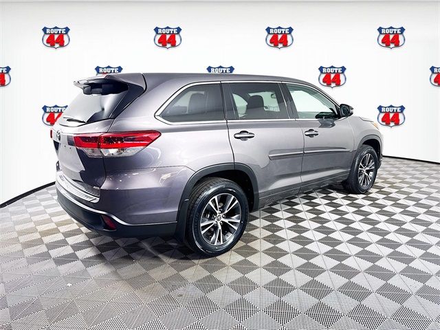 2018 Toyota Highlander LE