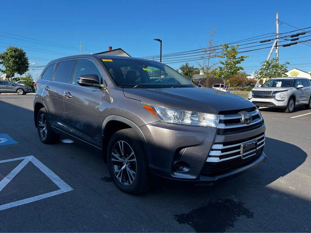 2018 Toyota Highlander LE