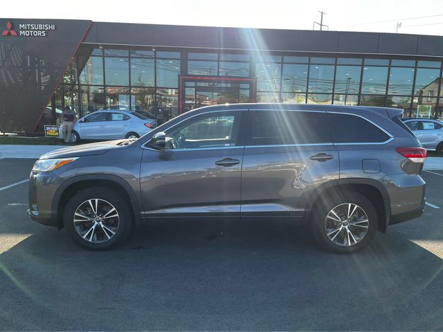 2018 Toyota Highlander LE