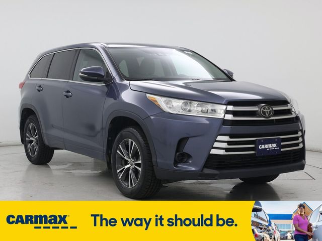 2018 Toyota Highlander LE
