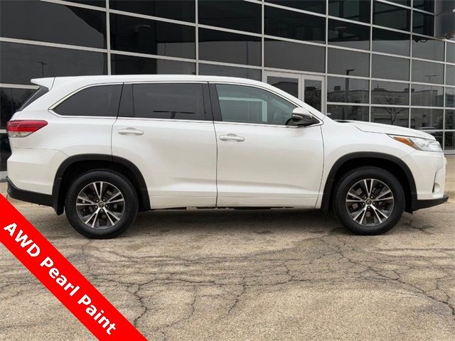 2018 Toyota Highlander LE