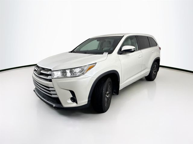 2018 Toyota Highlander LE