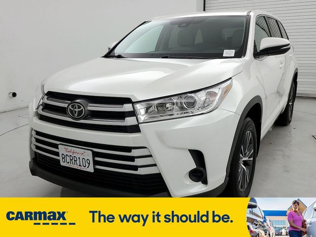 2018 Toyota Highlander LE