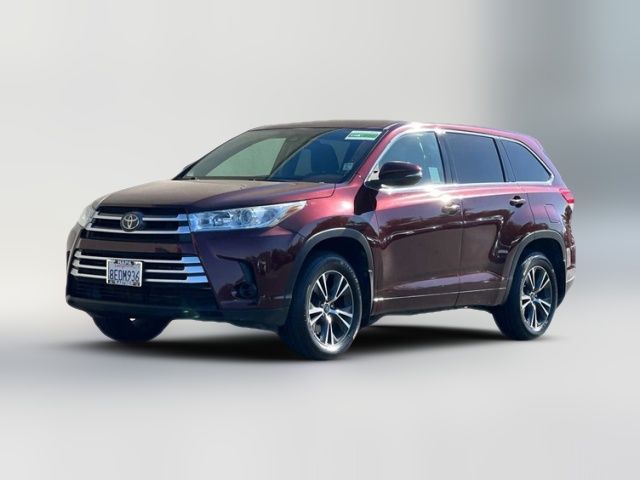 2018 Toyota Highlander LE