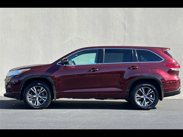 2018 Toyota Highlander LE