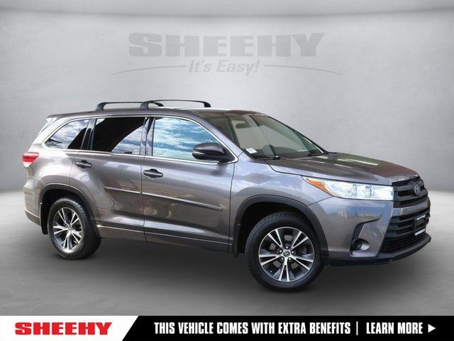 2018 Toyota Highlander LE