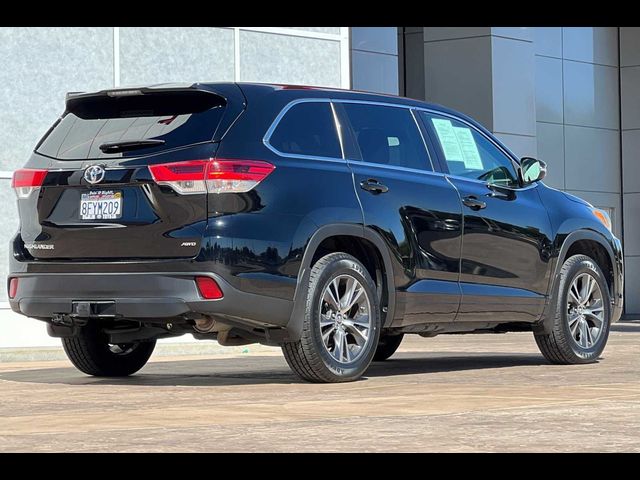 2018 Toyota Highlander LE