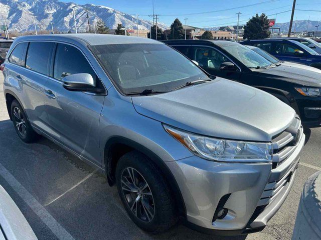 2018 Toyota Highlander LE