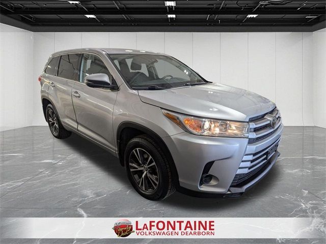 2018 Toyota Highlander LE