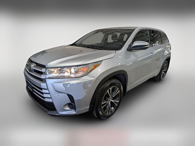 2018 Toyota Highlander LE