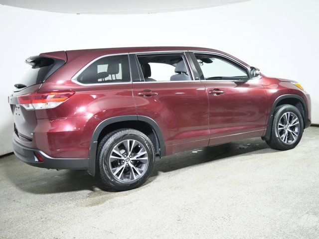 2018 Toyota Highlander LE