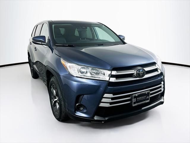 2018 Toyota Highlander LE