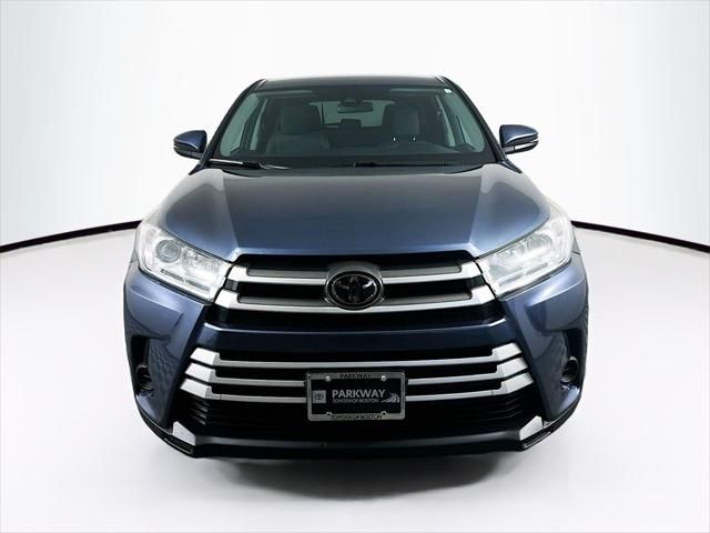 2018 Toyota Highlander LE