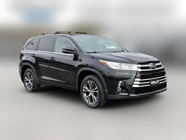 2018 Toyota Highlander LE