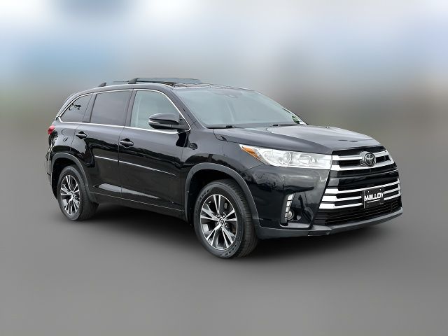 2018 Toyota Highlander LE