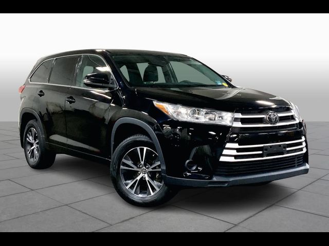 2018 Toyota Highlander LE