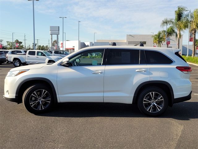 2018 Toyota Highlander LE