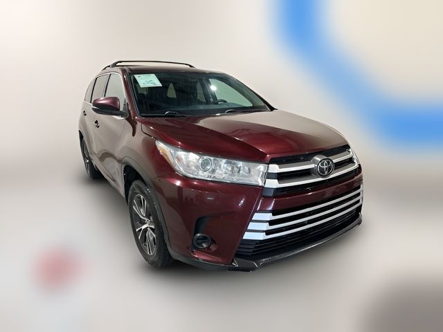 2018 Toyota Highlander LE