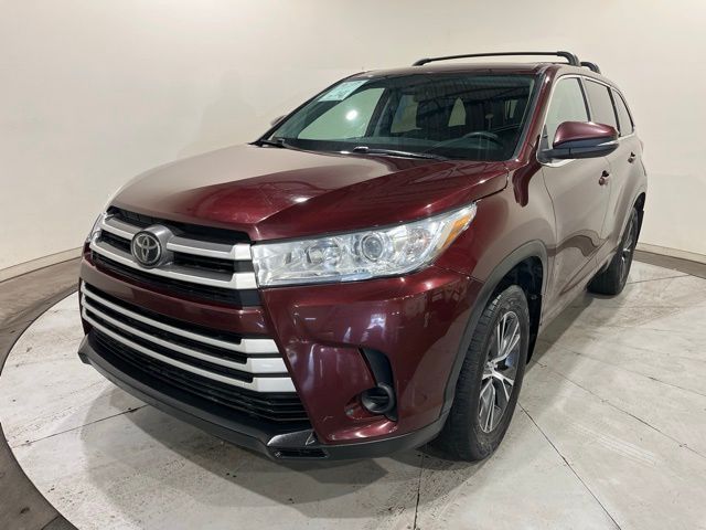 2018 Toyota Highlander LE