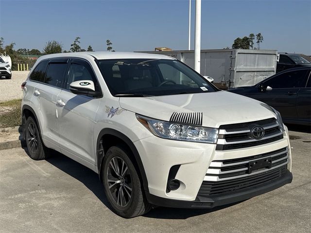 2018 Toyota Highlander LE