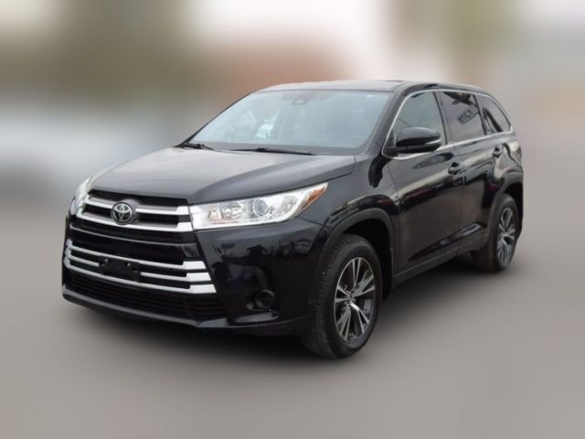 2018 Toyota Highlander LE
