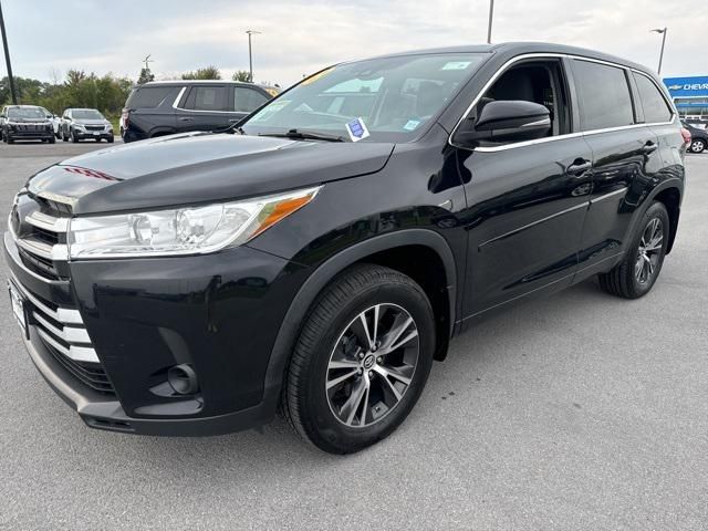 2018 Toyota Highlander LE