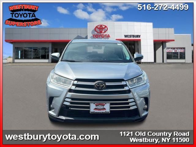 2018 Toyota Highlander LE