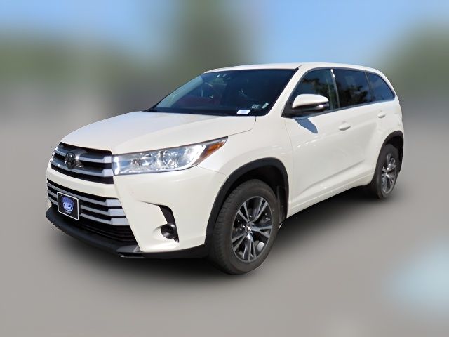 2018 Toyota Highlander LE