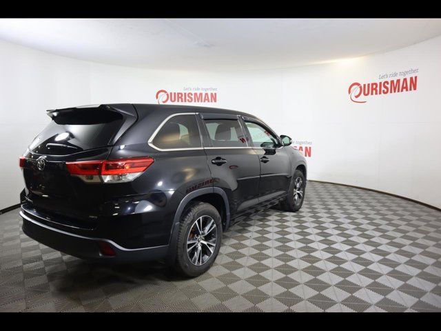 2018 Toyota Highlander LE