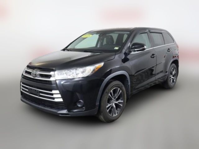 2018 Toyota Highlander LE