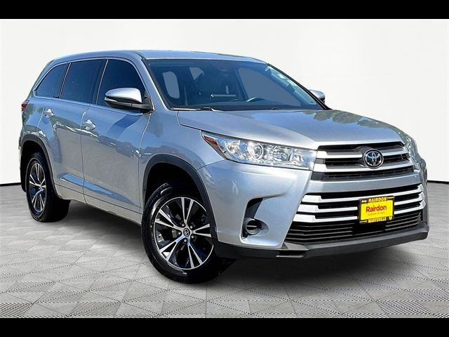 2018 Toyota Highlander LE