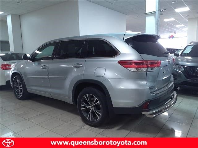 2018 Toyota Highlander LE